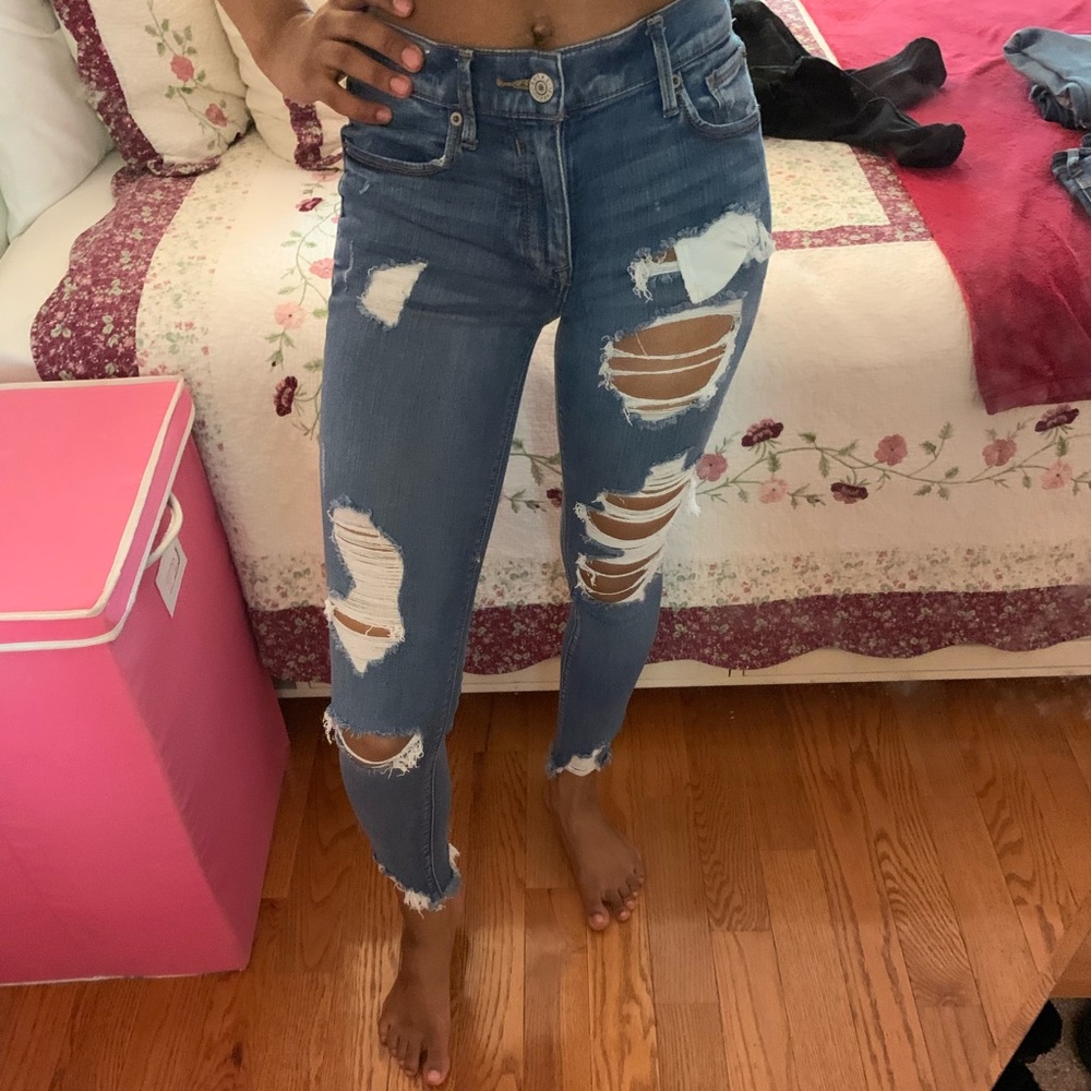 Mid rise distressed jeans